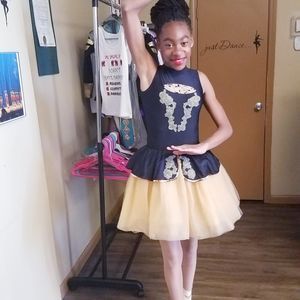 Meet your Posher, Debra